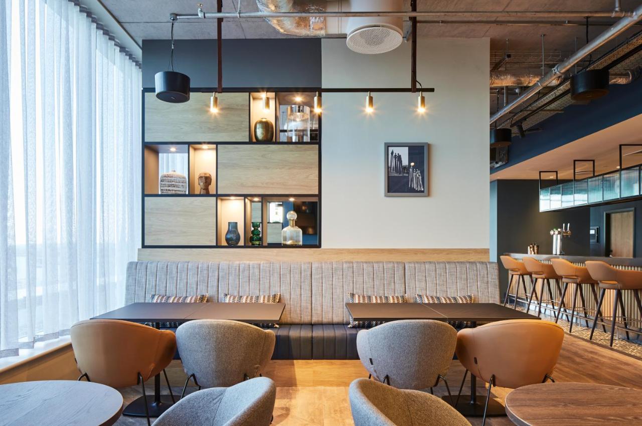 Residence Inn By Marriott Slough Bagian luar foto