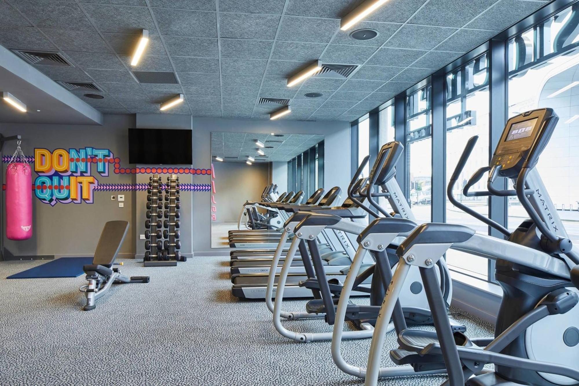 Residence Inn By Marriott Slough Bagian luar foto
