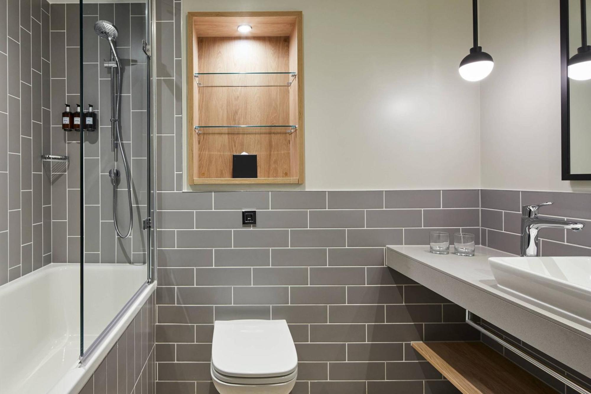 Residence Inn By Marriott Slough Bagian luar foto